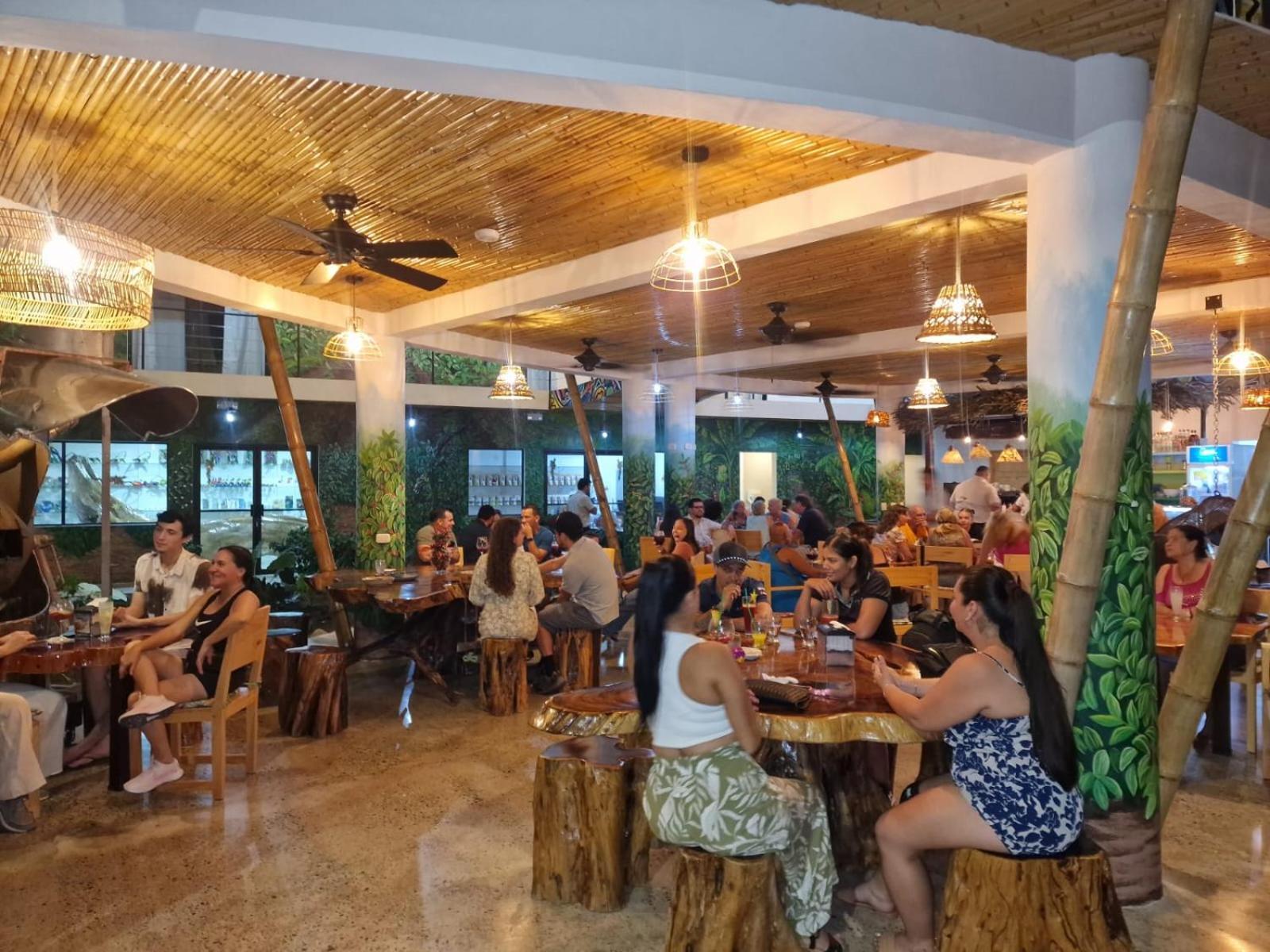 Bonding Coffee Roaster Cafe & Hotel Quepos Exteriér fotografie
